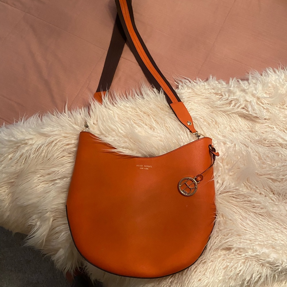 Henri Bendel Purse